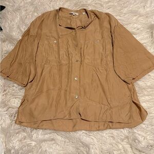 Vince Silk Blend Button Front Blouse Tan Short Sleeve Relaxed Fit Medium
